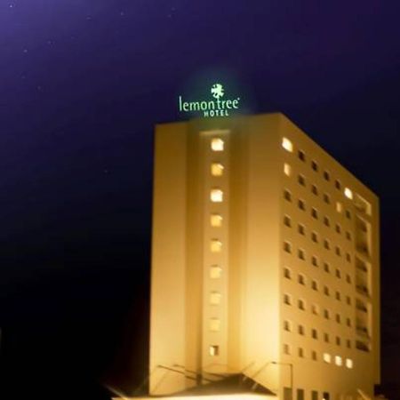 Lemon Tree Hotel, Sector 60, Gurugram Гургаон Екстериор снимка