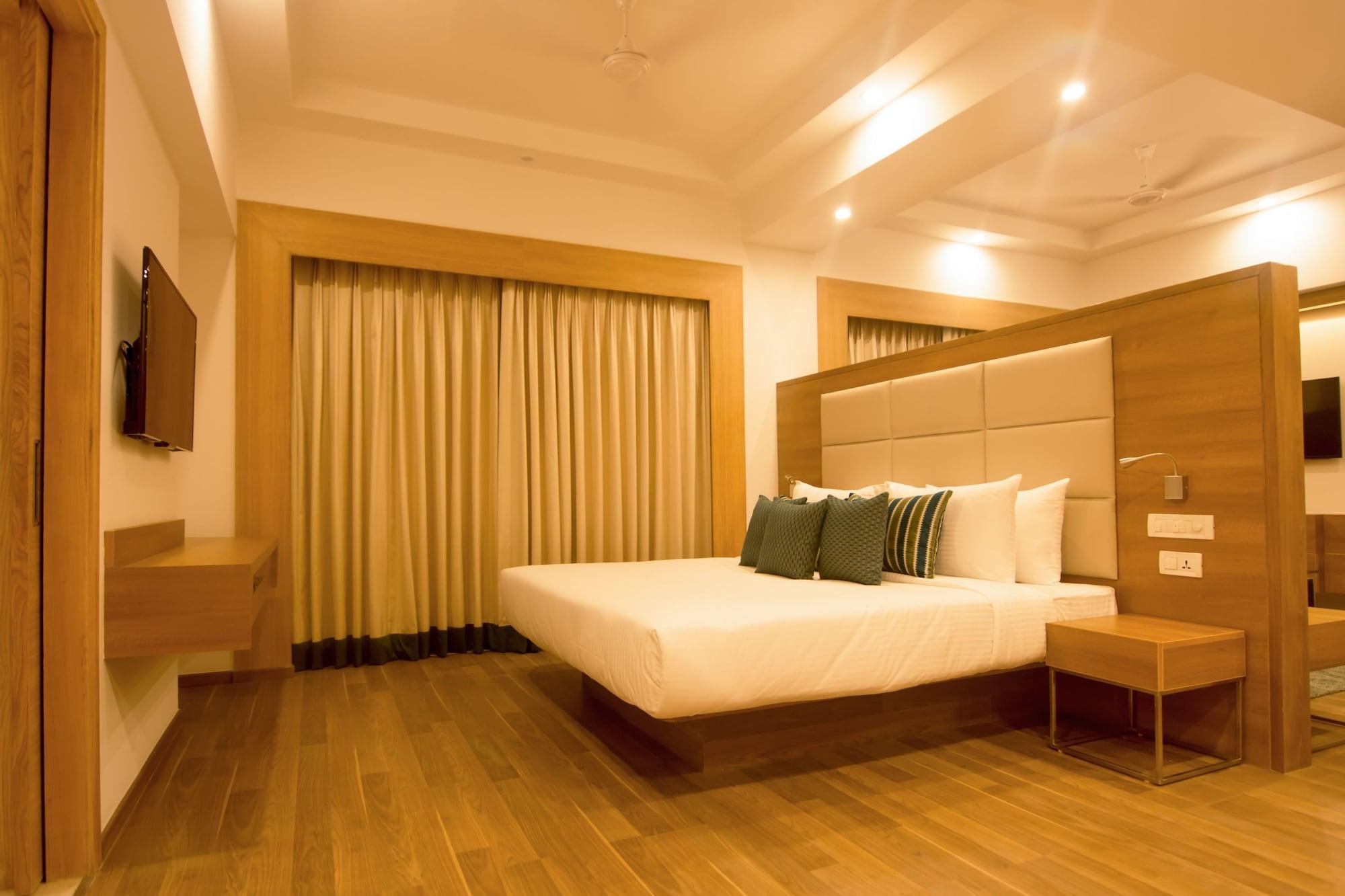 Lemon Tree Hotel, Sector 60, Gurugram Гургаон Екстериор снимка
