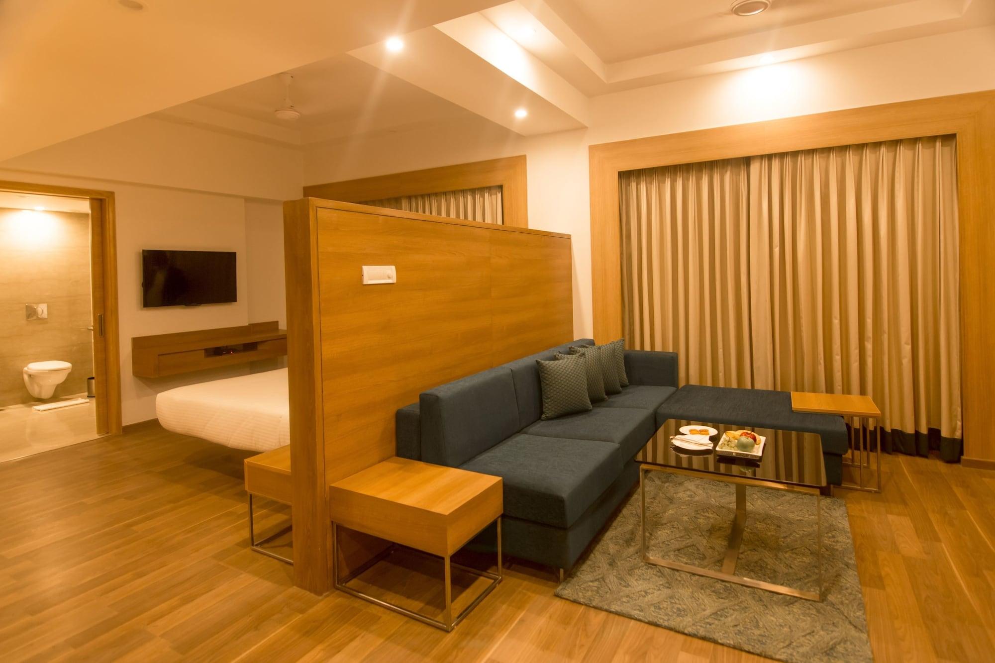 Lemon Tree Hotel, Sector 60, Gurugram Гургаон Екстериор снимка