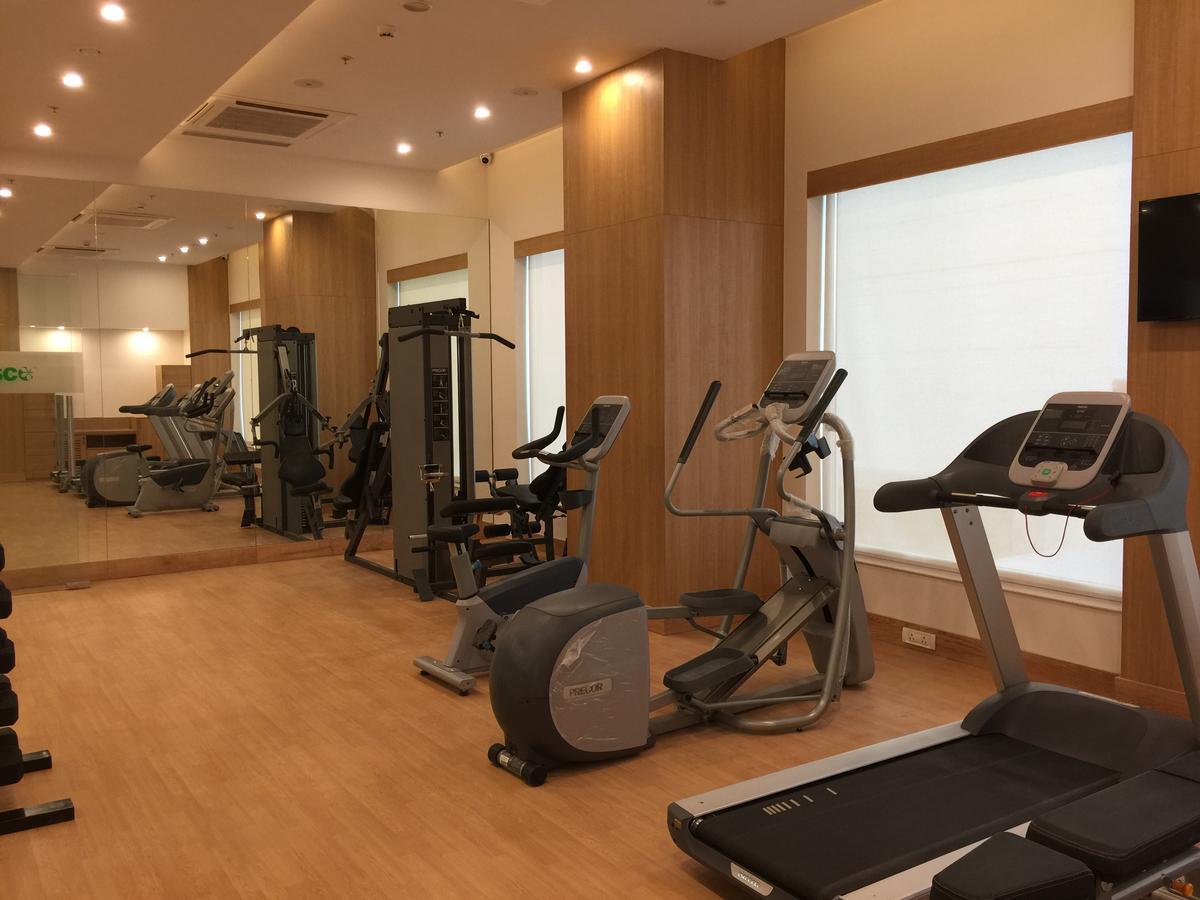 Lemon Tree Hotel, Sector 60, Gurugram Гургаон Екстериор снимка